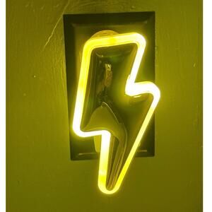 Bath & Body Works Neon Lightning Bolt Wallflowers Fragrance Plug In & Nightlight